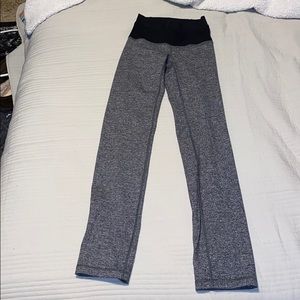 Lululemon yoga pants
